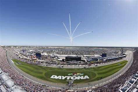 daytona gomme|daytona international speedway.